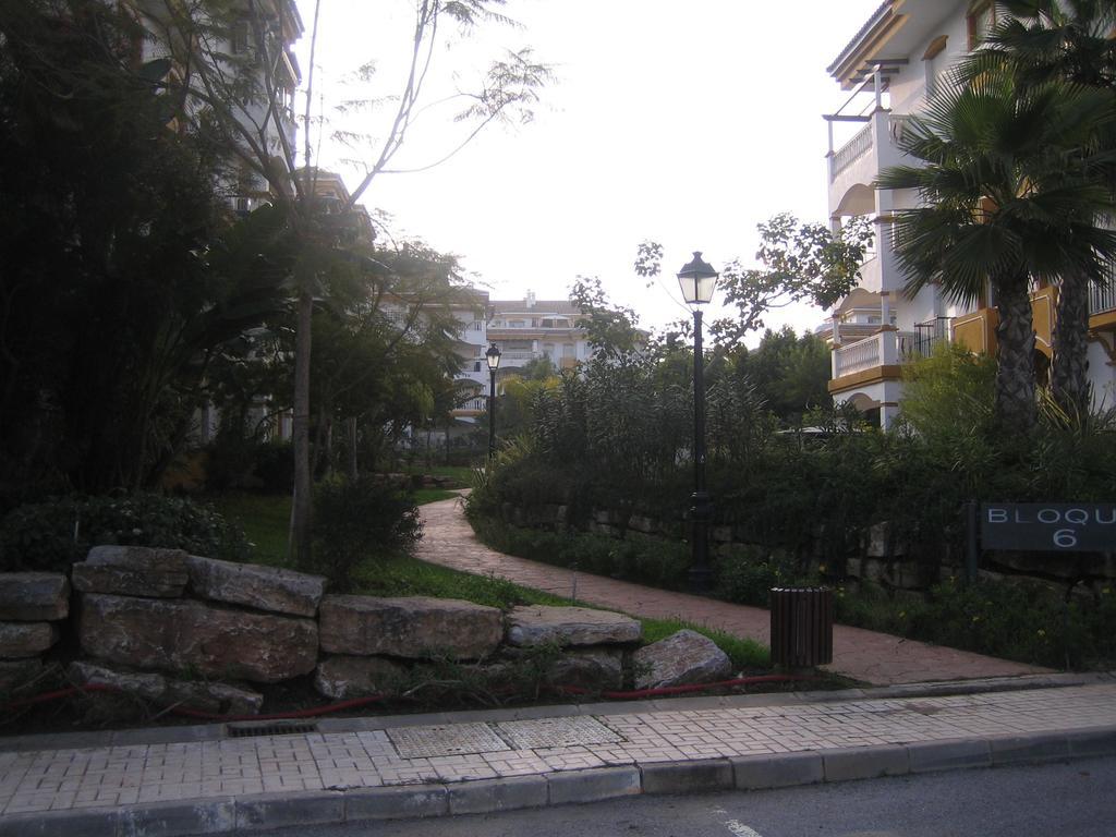 Atico Marbella Puerto Banusアパートメント エクステリア 写真